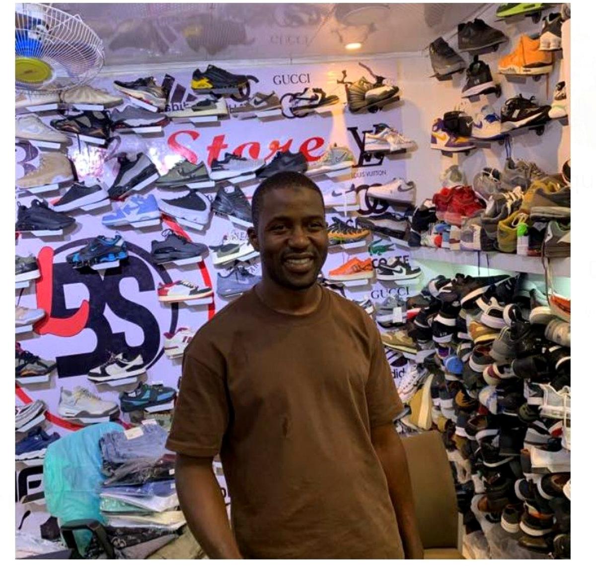 Intérieur de Le Bah Store